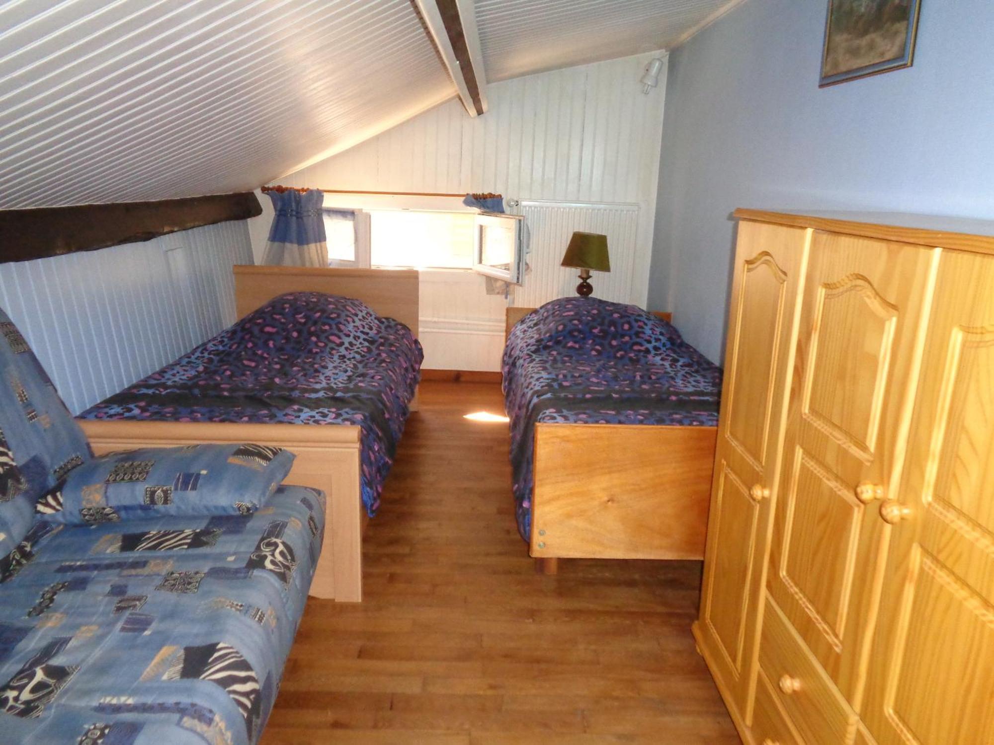 Au Pied Du Cognelot Bed & Breakfast Chalindrey Екстериор снимка